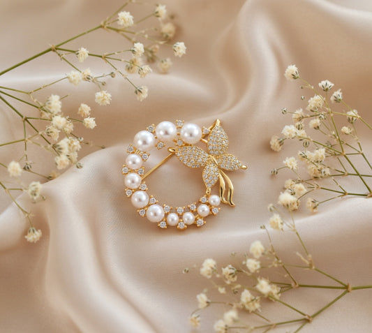 Aurea Pearl Brooch