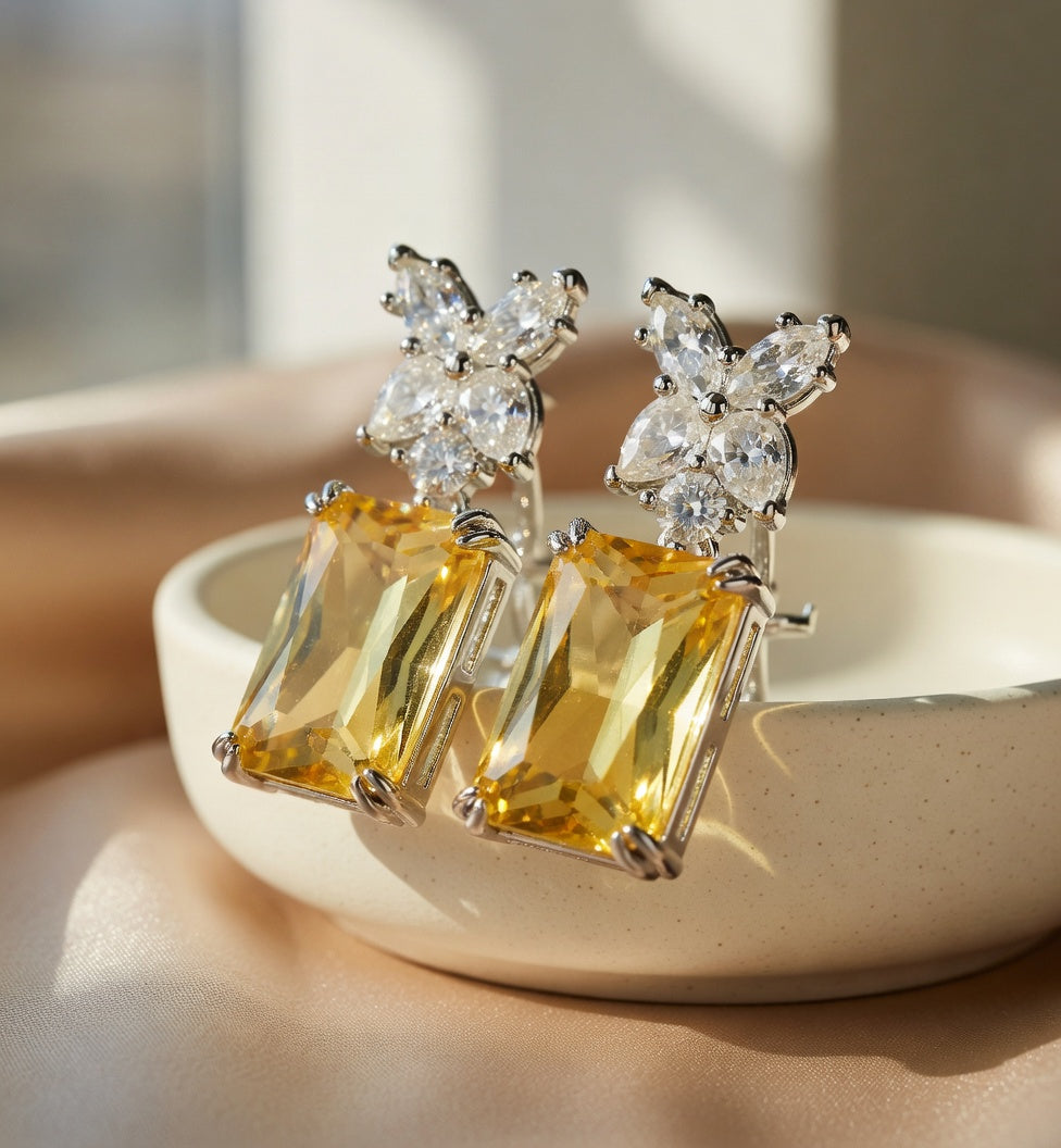 Helia Earrings